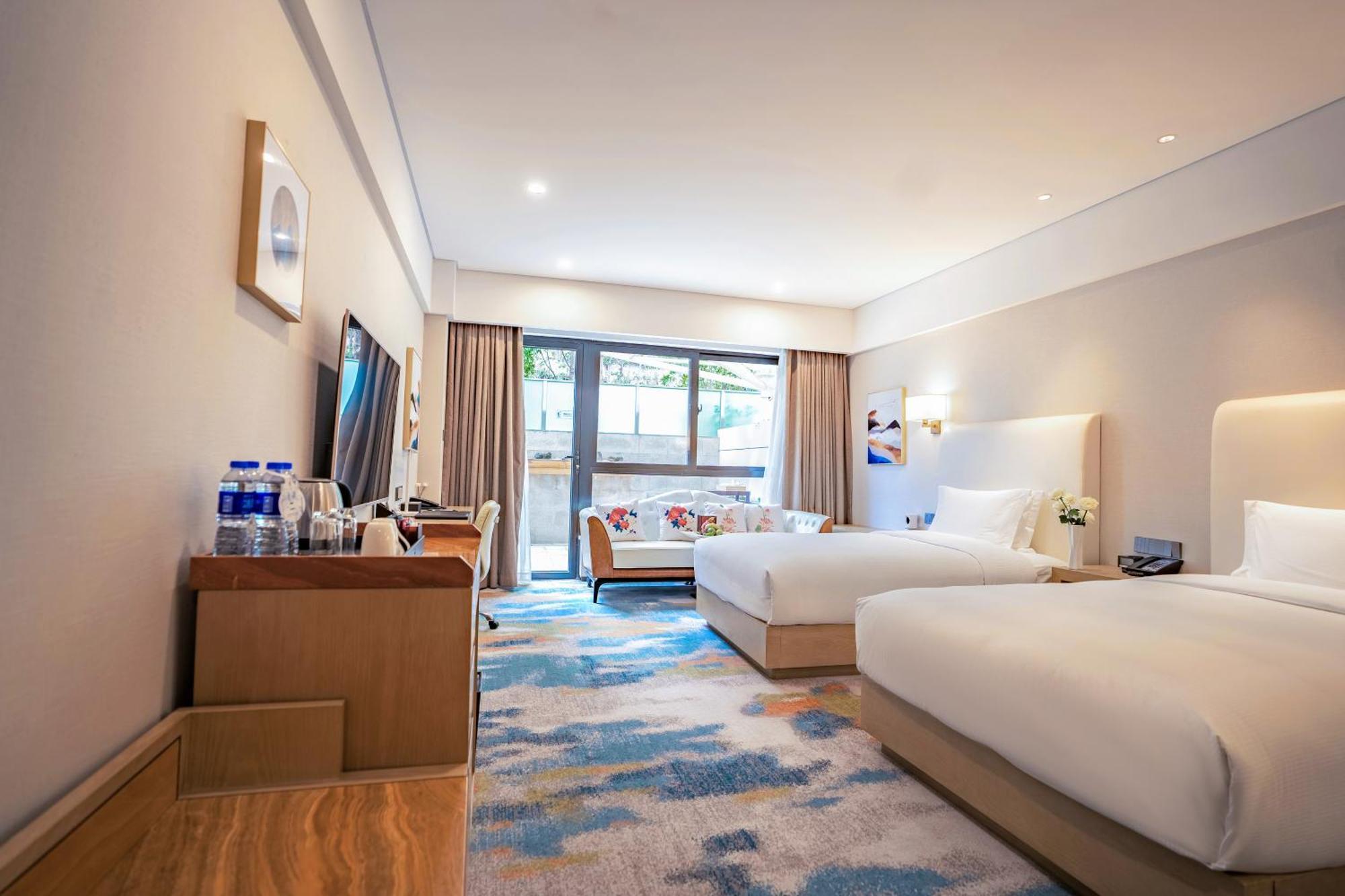 Отель Hilton Lijiang Лицзян Экстерьер фото