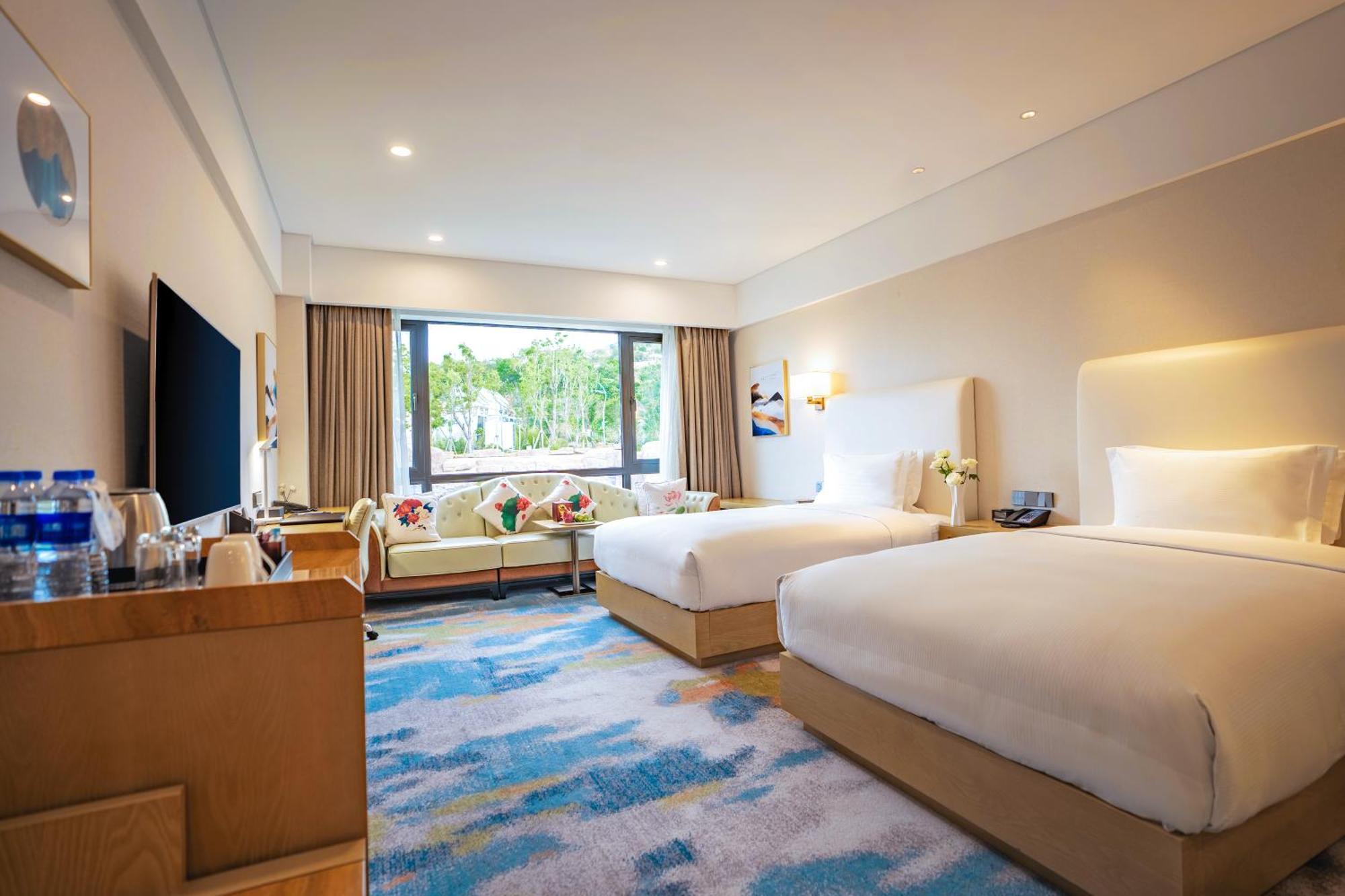 Отель Hilton Lijiang Лицзян Экстерьер фото